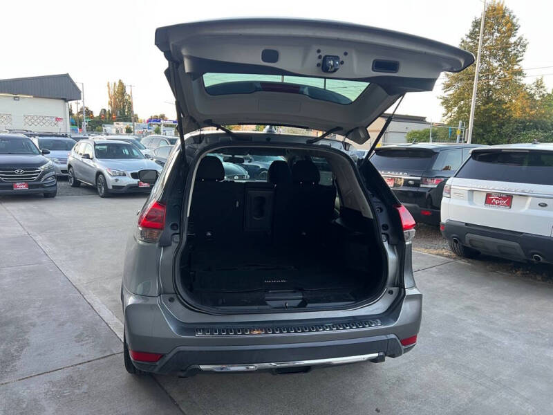 2018 Nissan Rogue S