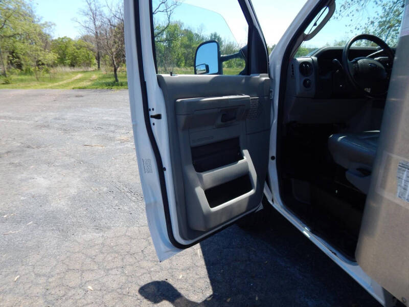 2014 Ford E-Series