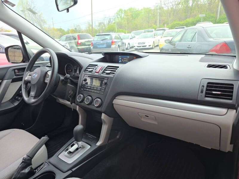 2015 Subaru Forester 2.5i