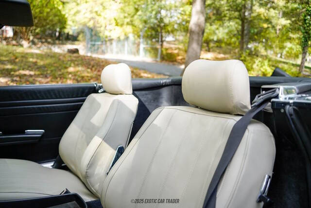 1986 Mercedes-Benz 560-Class 560 SL