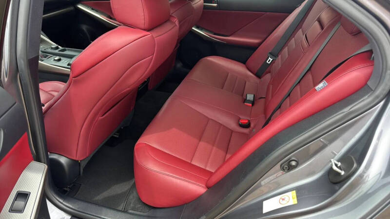 2018 Lexus IS 300