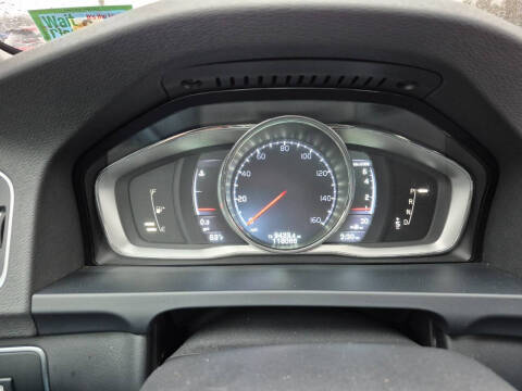 2016 Volvo V60 T5 Drive-E Premier