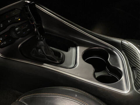 2015 Dodge Challenger R/T Plus Shaker
