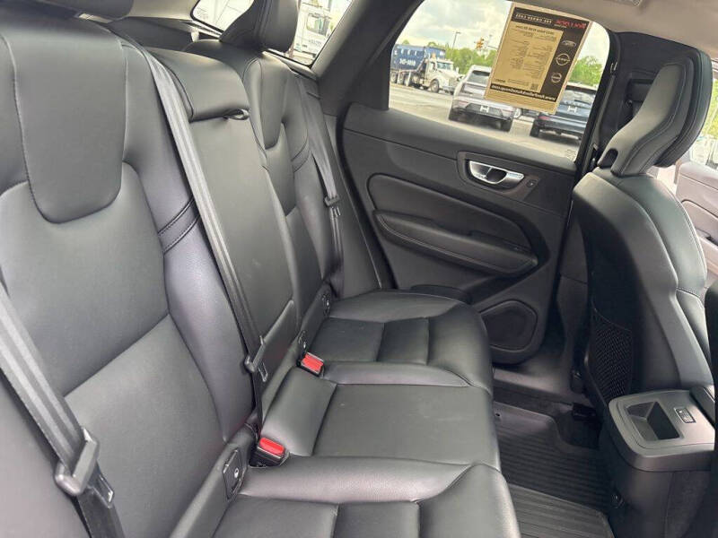 2023 Volvo XC60 B5 Core