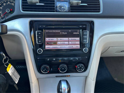 2013 Volkswagen Passat