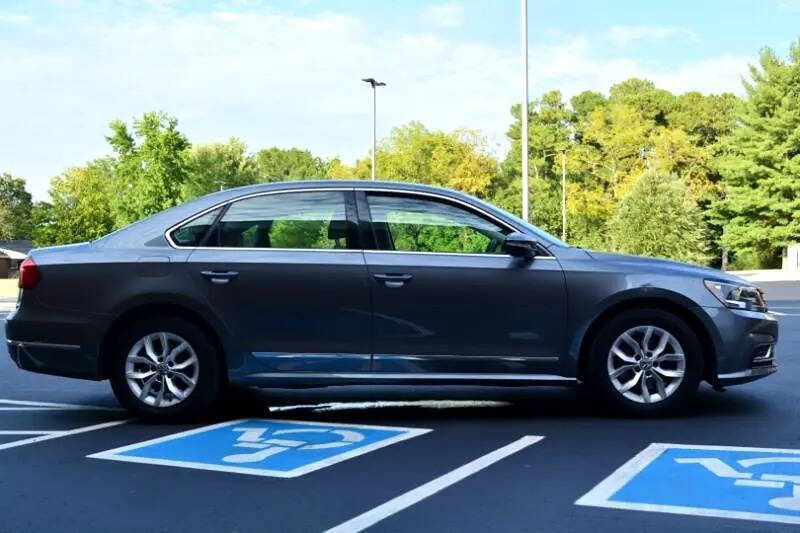 2016 Volkswagen Passat 1.8T S