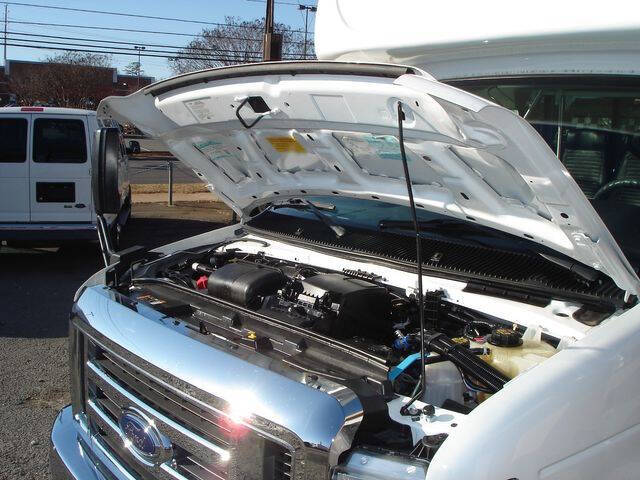 2024 Ford E-Series