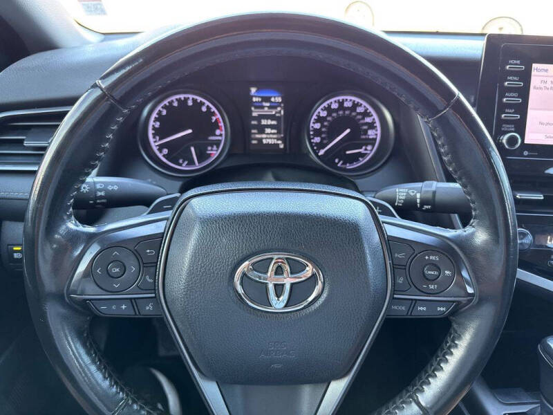 2021 Toyota Camry SE