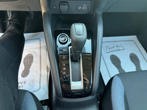 2023 Nissan Versa SV