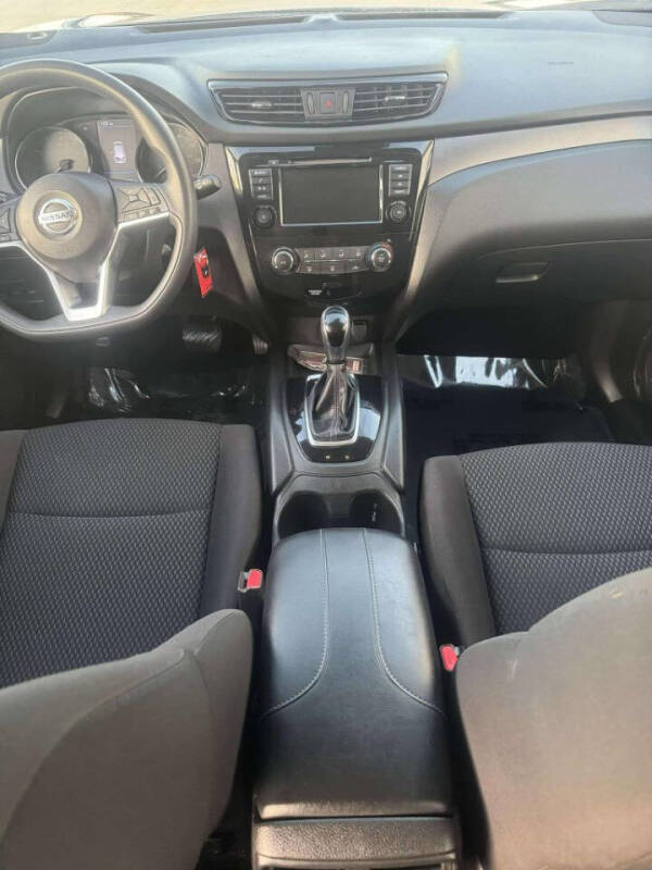 2020 Nissan Rogue Sport S