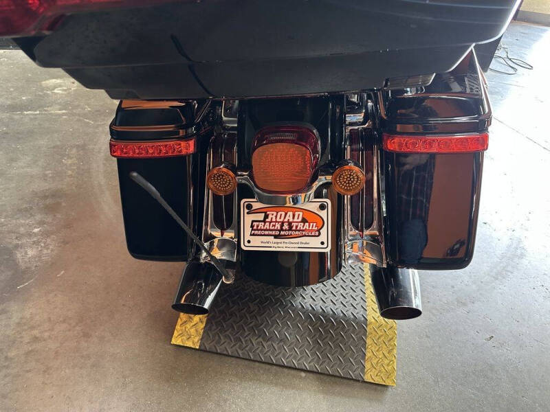 2019 Harley-Davidson® FLHT - Electra Glide® Sta