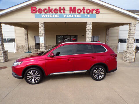 2020 Mitsubishi Outlander for sale at Beckett Motors in Camdenton MO