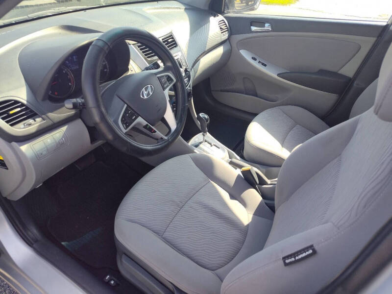 2014 Hyundai Accent GLS