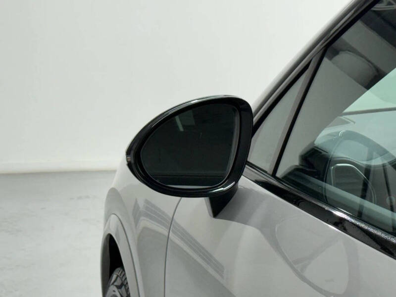 2020 Porsche Cayenne S Coupe