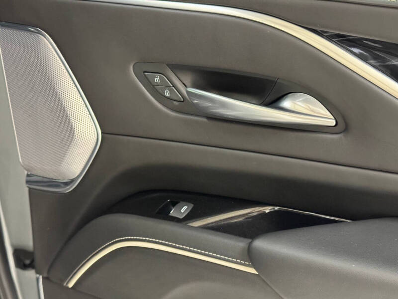 2023 Cadillac Escalade-V ESV