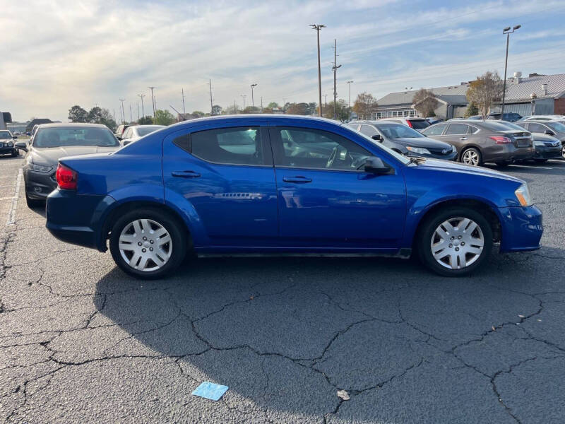 2013 Dodge Avenger SE