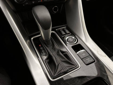 2025 Mitsubishi Eclipse Cross SE