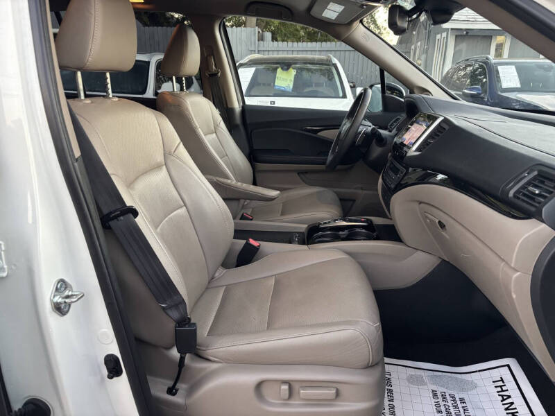 2017 Honda Pilot Elite