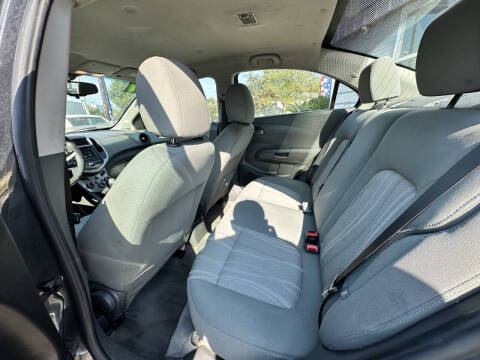 2017 Chevrolet Sonic LT Auto