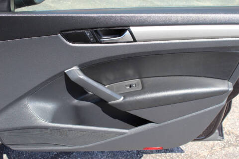 2021 Volkswagen Passat SE