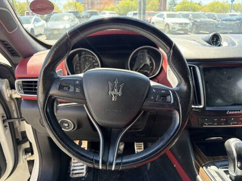 2017 Maserati Levante