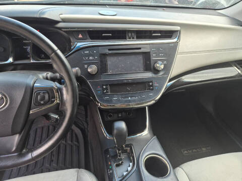 2013 Toyota Avalon XLE Premium
