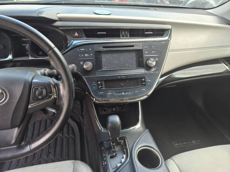 2013 Toyota Avalon XLE Premium