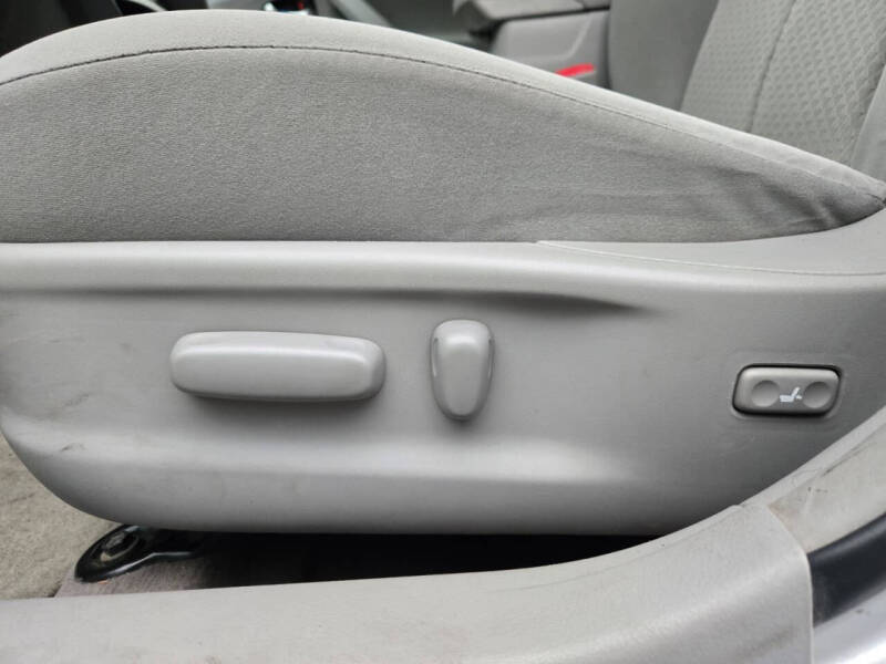 2009 Toyota Camry LE