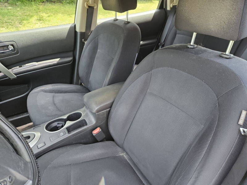2015 Nissan Rogue Select S