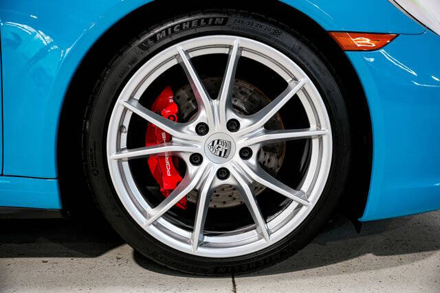 2018 Porsche 911 Carrera 4S