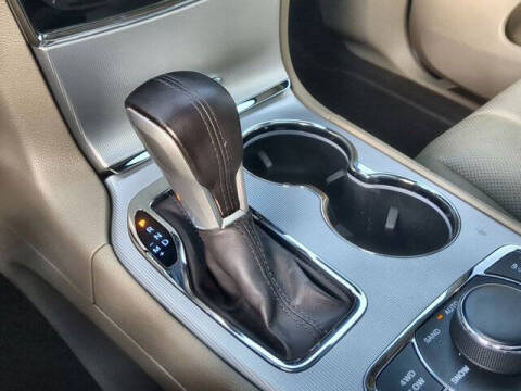 2020 Jeep Grand Cherokee Summit