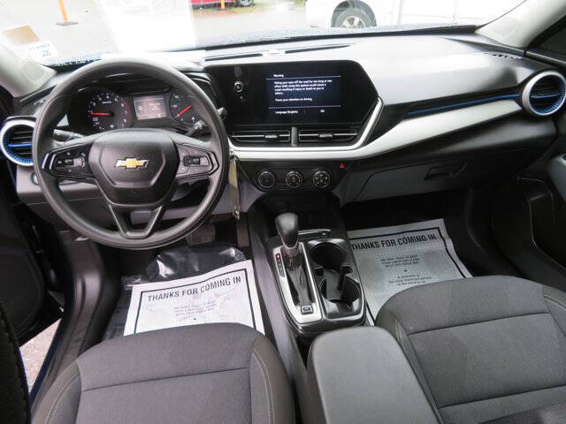2024 Chevrolet Trax LS