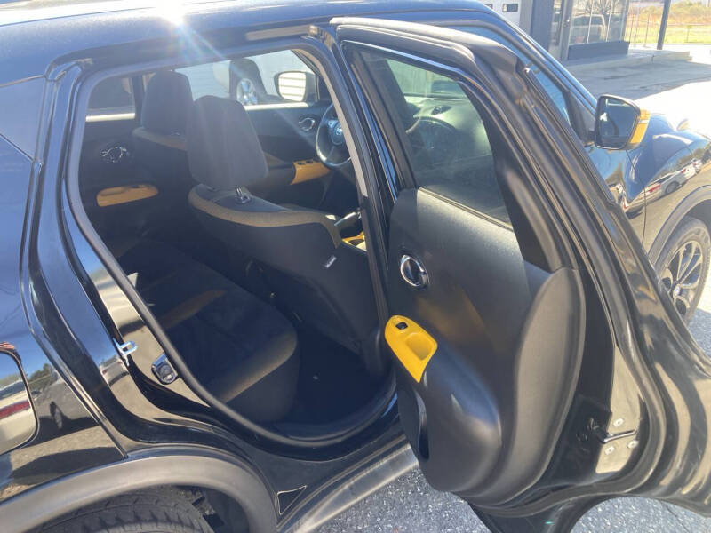 2016 Nissan JUKE SV
