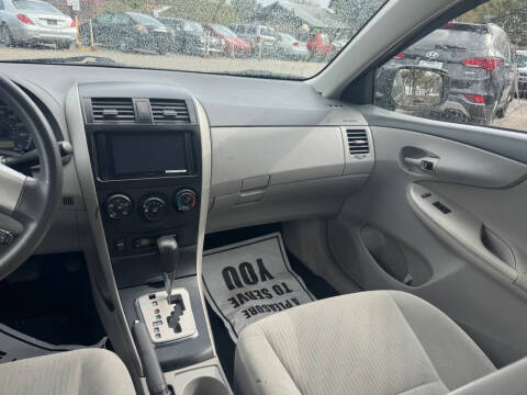 2010 Toyota Corolla LE