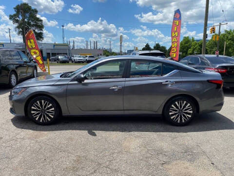 2024 Nissan Altima 2.5 SV