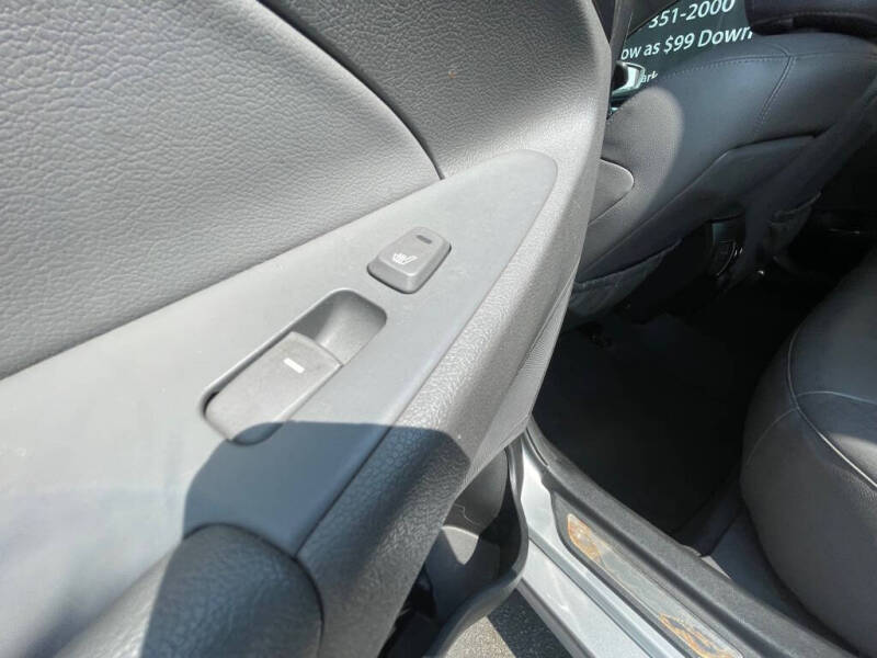 2013 Hyundai Sonata SE