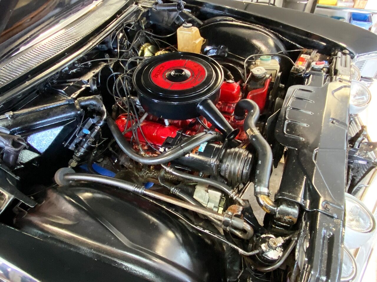 1966 Buick Riviera 24
