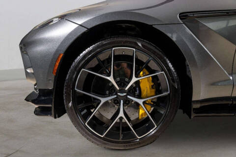 2026 Aston Martin DBX 707