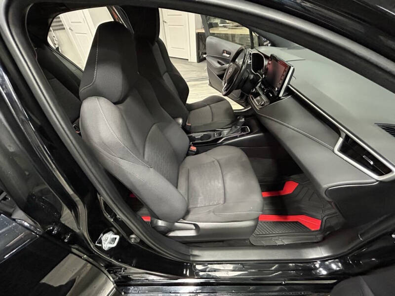 2022 Toyota Corolla Hatchback SE