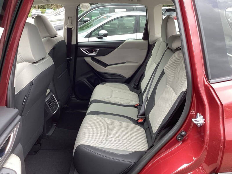 2024 Subaru Forester Premium