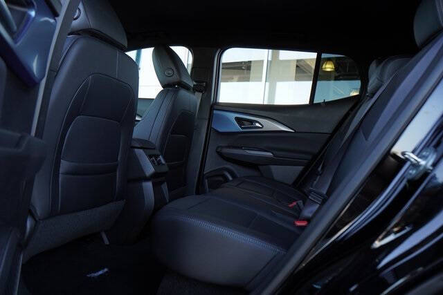 2025 Chevrolet Equinox EV LT 2