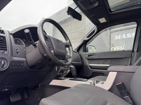 2010 Ford Escape XLT