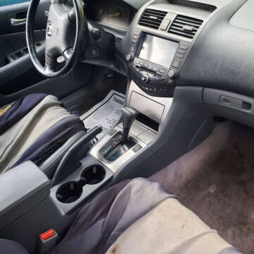 2005 Honda Accord Hybrid w/Navi