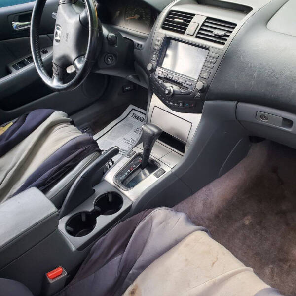 2005 Honda Accord Hybrid w/Navi