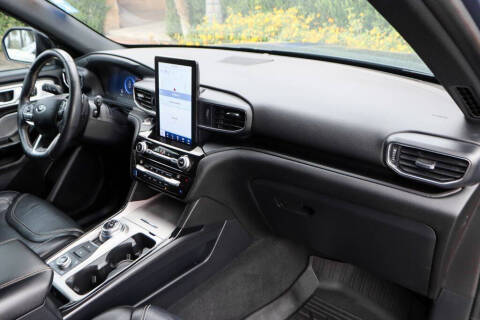 2021 Ford Explorer ST