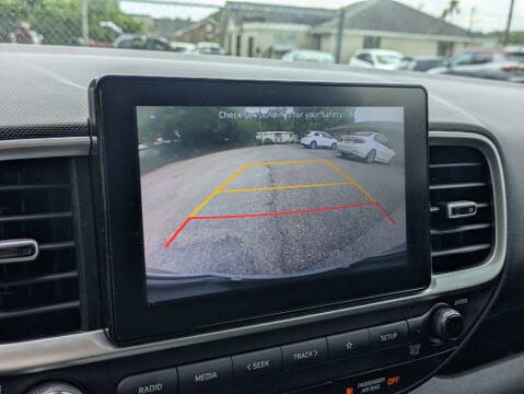 2021 Hyundai Venue SE