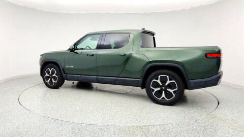 2024 Rivian R1T Adventure