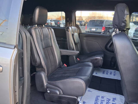 2014 Dodge Grand Caravan SXT 30th Anniversary