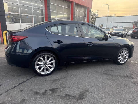 2015 Mazda MAZDA3 s Touring