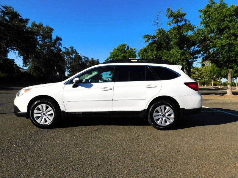2017 Subaru Outback 2.5i Premium